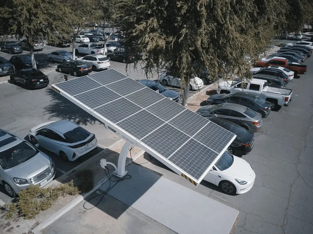 From pilot to 1,000 EV chargers: get the architecture right